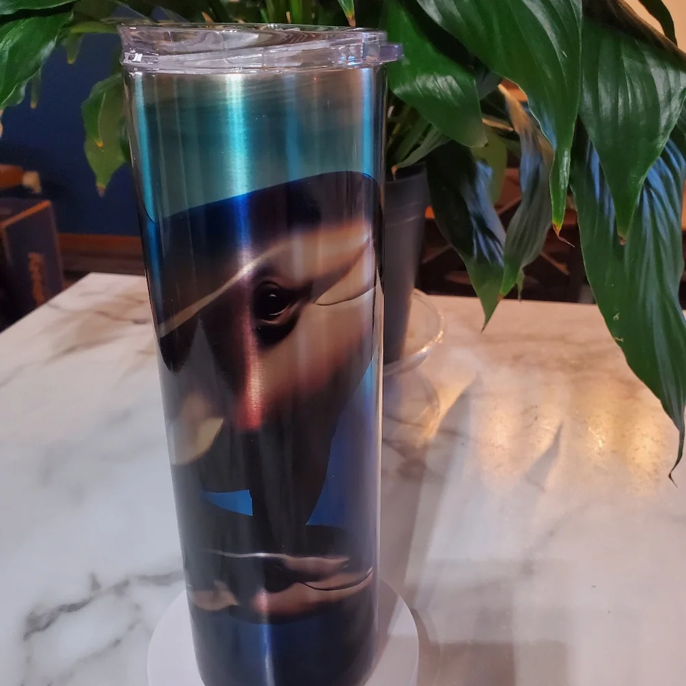 Dolphins 30oz Tumbler 🎉sale